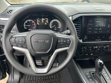 Bild 9 Isuzu D-Max Space Cab 4WD LS Automatik